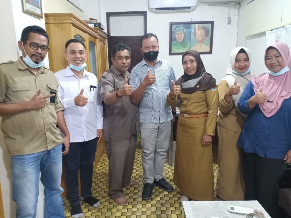 Pemindahan Mahasiswa KKP, Kades Louk Bertandang ke Unismuh Luwuk