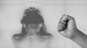 Gegara Cemburu, Karyawati Toko di Luwuk Dianiaya Pacar