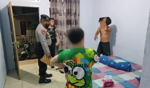 Masih ‘Tertancap’, Pasangan Mesum Digerebek Polisi di Luwuk