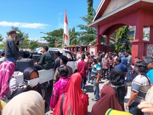 Puluhan Petani Sawit Batui Kembali Sambangi DPRD Banggai