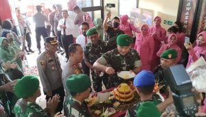 Puluhan Tentara Berseragam Lengkap Serbu Polres Banggai