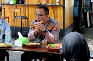 Dikit-dikit Palang Jalan, Kapolres Banggai : Kasihan yang Lain