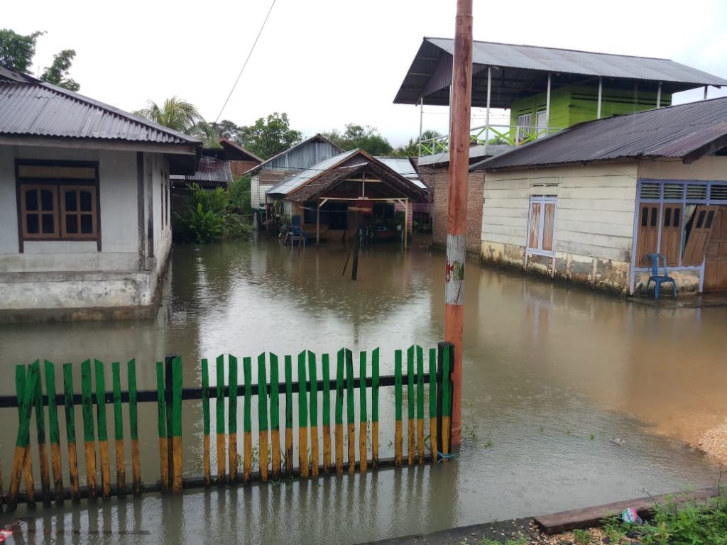 Masama Dikepung Banjir, Rumah Warga Tergenang