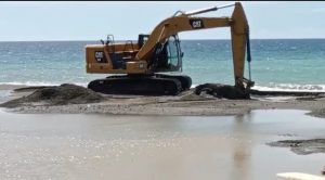 Pasir Pantai di Teku Balantak Utara, Dikeruk untuk Dijual Pengusaha Batu Pecah