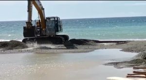 Penggerukan Pasir Pantai Teku, Aktifis Lingkungan : Pidana!!