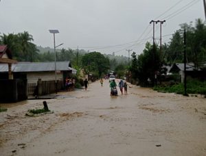 Banjir Bandang Kembali Terjang Bunta, Tanah Longsor dan Pohon Tumbang Lumpuhkan Lalu Lintas