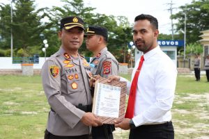 Kapolres Banggai Beri Penghargaan 20 Polisi Ungkap Pembunuhan Janda Cantik di Lamo Batui