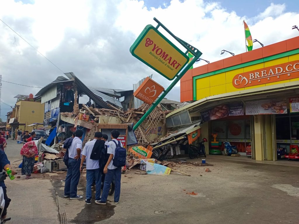 Gempa Cianjur : 56 Korban Tewas, Ratusan Luka Parah