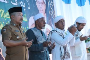 Bupati Amirudin Janji Bantu Rp 200 Juta dan Rehab Pesantren Alkhairaat di Bunta