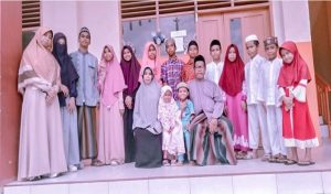 Subhanallah, Guru SD di Kolaka Utara Punya 16 Anak Penghapal Al-Quran