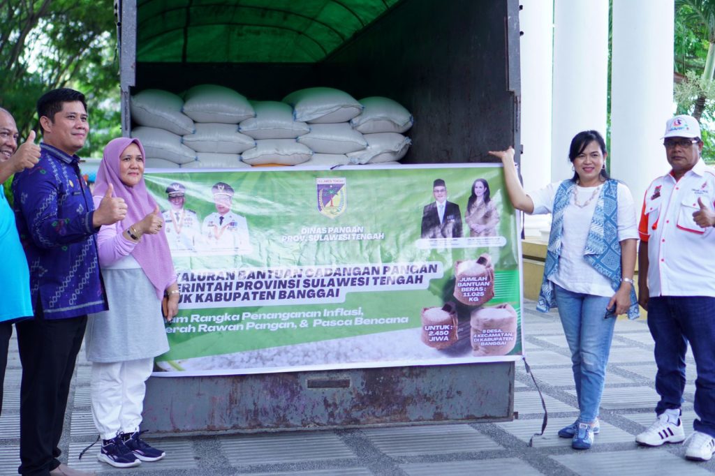 Pemda Banggai Terima Bantuan Beras 11 Ton dari Pemprov Sulteng