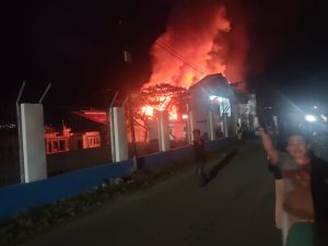 Gudang All Swalayan di Teluk Lalong Kebakaran