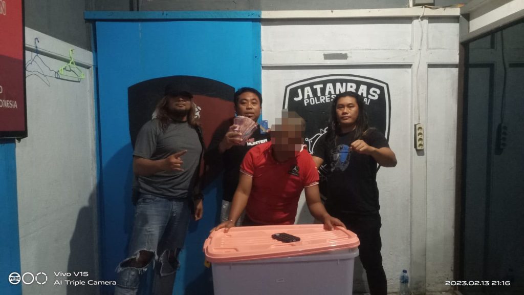 Tukar ATM Korban, Sales Kompor Gas Keliling Gasak Uang Puluhan Juta di Luwuk