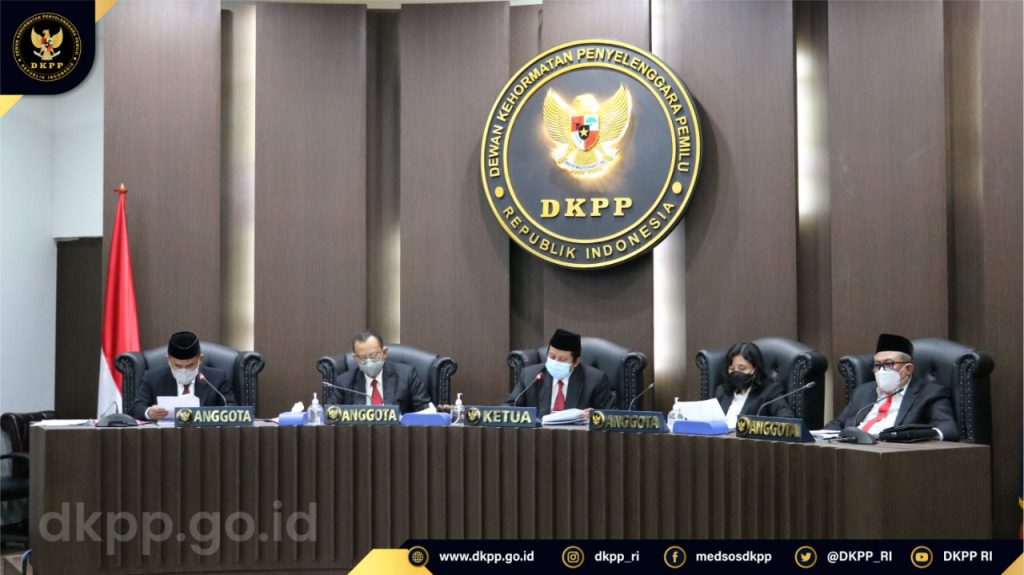 DKPP Jatuhkan Sanksi Peringatan Keras Terakhir pada Anggota KPU Balut