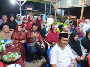 Awali Safari Ramadan, Keluarga Besar DPC PDIP Banggai Disambut Hangat Warga Bunta