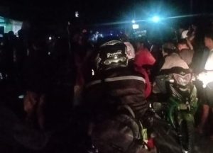 Warga Batui Kembali Turun ke Jalan, Kesal Mati Lampu