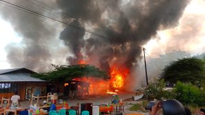 Polisi Masih Telusuri Penyebab Kebakaran Rumah Makan Kadompe Maahas