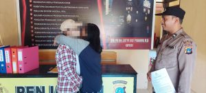 Istri vs Mantan Istri di Pagimana Baku Pukul Usai Saling Sindir di Facebook