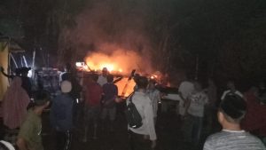 Meski Kaki Terbakar, Nenek Syarifah Selamatkan Dua Cucunya