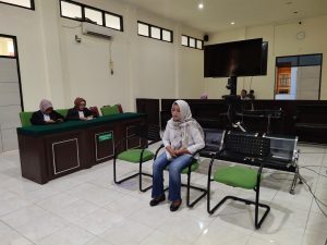 Mantan Kades Lobu Lusiana Udopo Divonis 2 Tahun Penjara