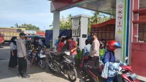 Polisi di Bunta Awasi Distribusi BBM di SPBU