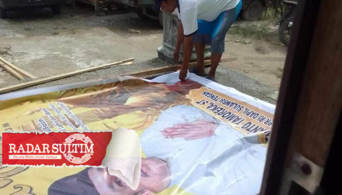 Kades Hunduhon Pasang Baliho Caleg Golkar