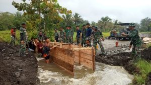 Jalan Selesai Plat Duiker Menanti, Satgas TMMD 116 Tancap Gas