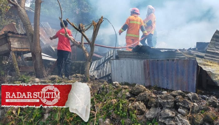 Kebakaran di Kompleks Rajawali Luwuk, Satu Rumah Rata Tanah