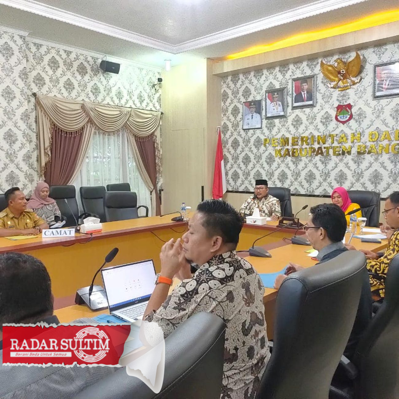 Bupati Amirudin Evaluasi Kinerja Kecamatan