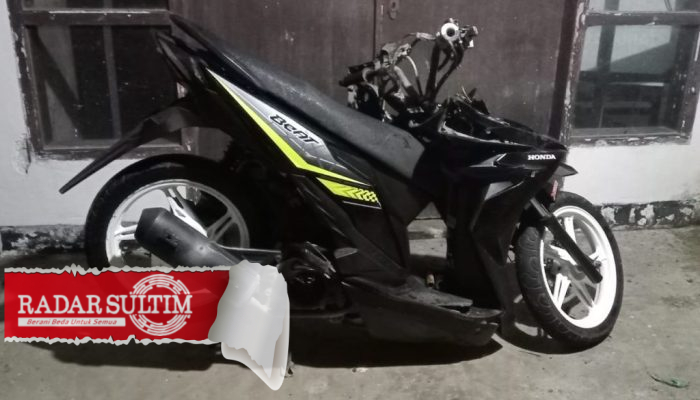 Tabrak Mobil Parkir di Masama, Kaki Korban Patah, Motor Ringsek
