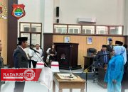 Ketua DPRD Banggai Lantik Anggota PAW Fraksi Nasdem