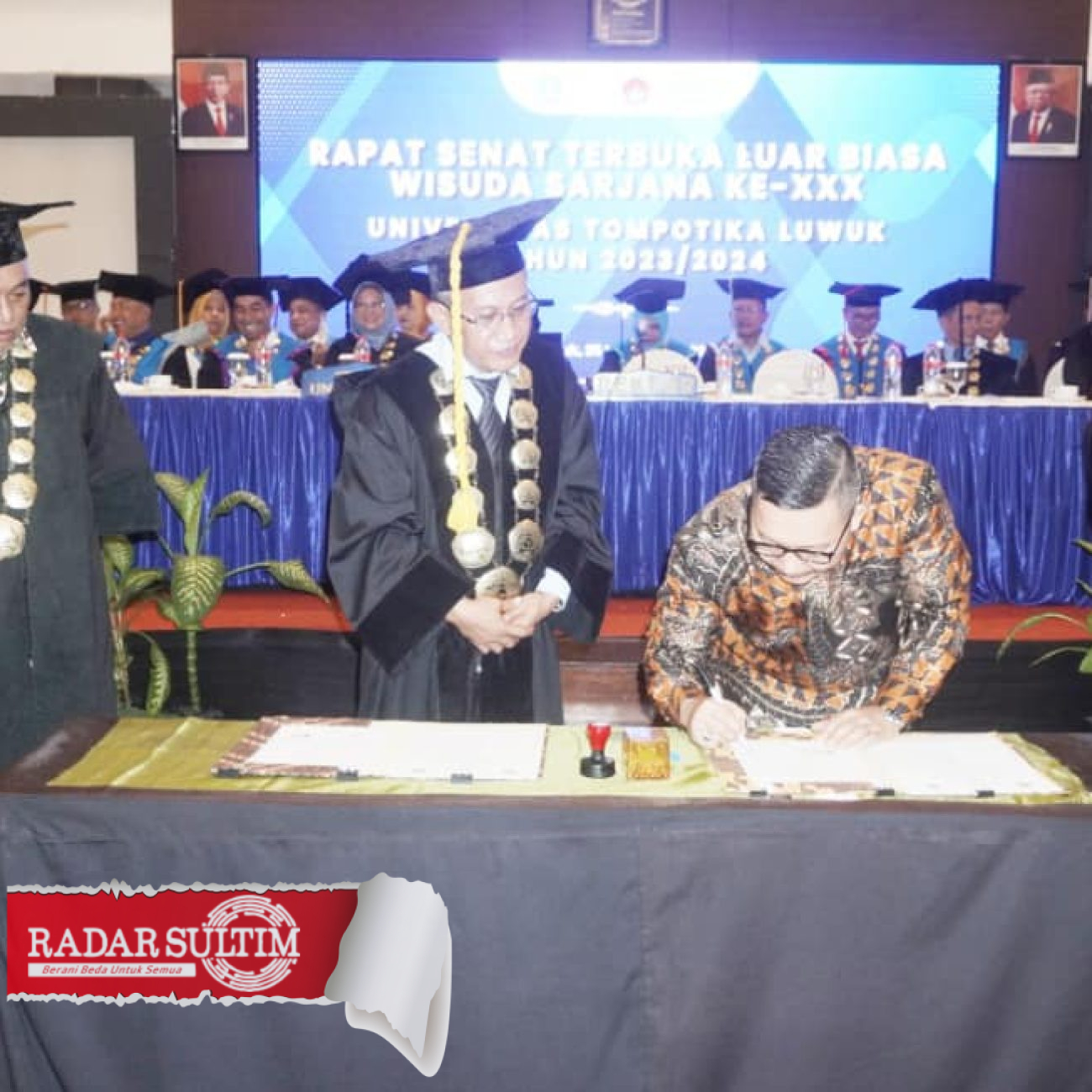 Bupati Amirudin Hadiri Wisuda 477 Sarjana Untika Luwuk