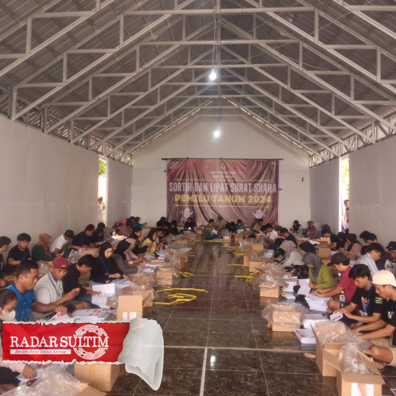 Surat Suara Pemilu mulai Masuk, KPU Banggai Siapkan 119 Petugas Sortir