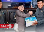Pembahasan Hasil Evaluasi APBD 2024 Disahkan, DPRD Banggai ke Pemprov Sulteng