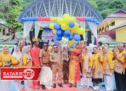 Bupati Amirudin Beri Kado Kebahagiaan di HUT SMAN 2 Luwuk ke 43