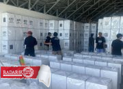 Pengepakan Surat Suara di Gudang Logistik KPU Banggai Dikawal Ketat Polisi