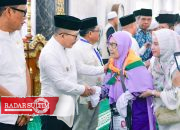Bupati Amirudin Lepas 152 Jemaah Haji Asal Kabupaten Banggai