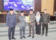 Bupati Banggai Sampaikan Ranperda Pertanggungjawaban Pelaksanaan APBD 2024