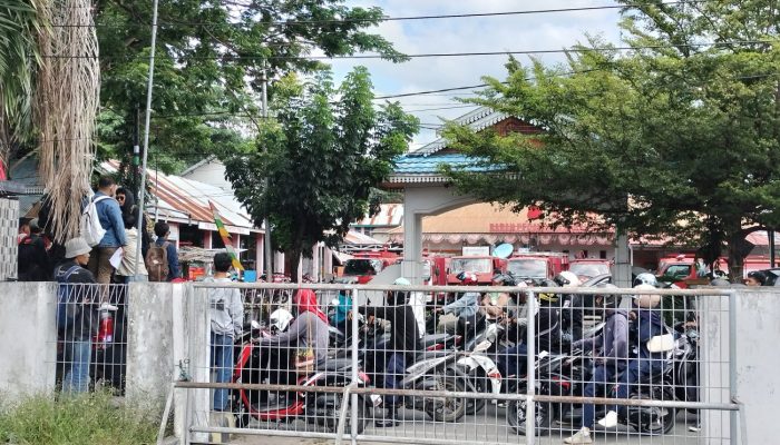 Tak Laksanakan Surat Edaran Bupati Untuk Bayarkan Gaji, Masa Aksi Desak Copot Kadis Damkar Banggai