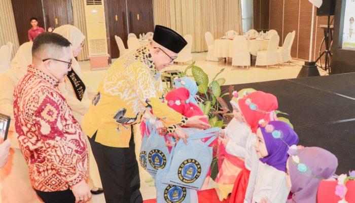 Bupati Banggai Lantik Pengurus Pokja Bunda Paud