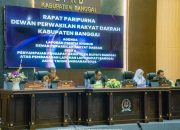 Ketua DPRD Banggai Pimpin Rapat Paripurna Bahas LKPJ Bupati Akhir T.A 2024