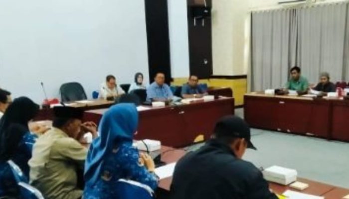 Komisi Satu DPRD Banggai Panggil Kades Batu Simpang Terkait Aduan Pemberhentian Kadus