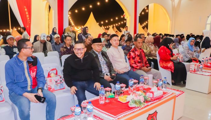 Bupati Banggai Pimpin Upacara Penurunan Bendera Hut RI ke-80