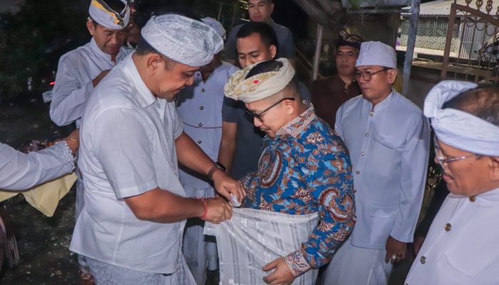 Pemkab Banggai dan Kemenag RI Bersinergi Bangun Tangga Candi Kurung di Pura Agung Padma Bhuana Luwuk