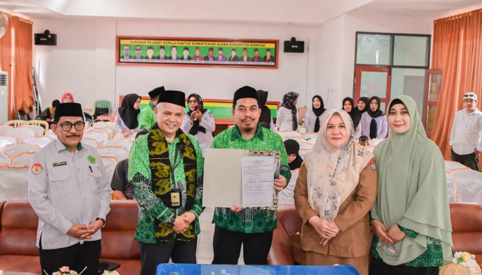 Kokohkan Peran Guru Madrasah, Pengurus Daerah PGM Indonesia Kabupaten Banggai Resmi dilantik