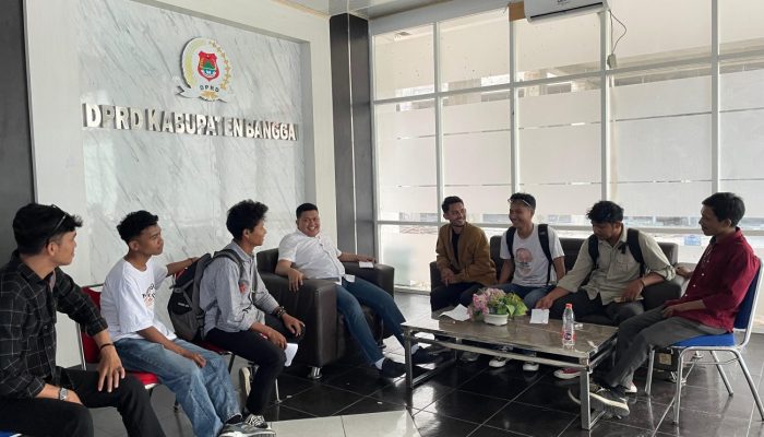 Diduga Selingkuh Dengan Staf, Anggota DPRD Banggai Dilaporkan KPD ke BK